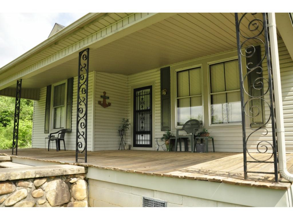 735 Rock Hill Road Newport, TN 37821 - Photo 2 of 23 Photo 2