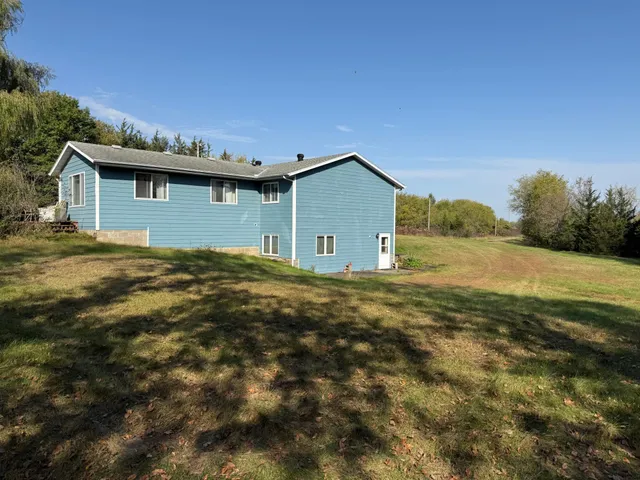 $447,500 | 647 127th Street Northeast, Monticello, MN 55362