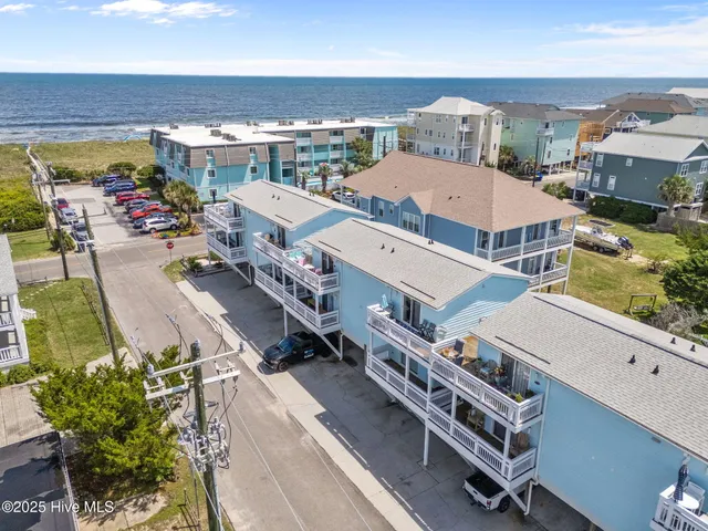 $369,000 | 101 Seahorse Lane, Unit C1, Carolina Beach, NC 28428