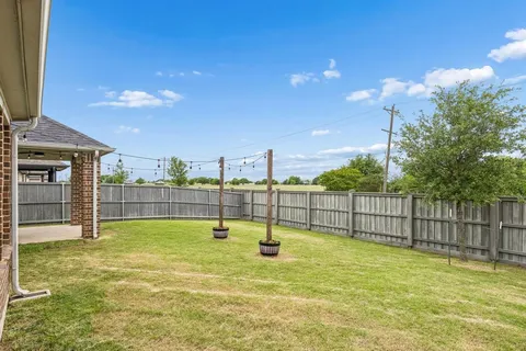 $350,000 | 6909 Lilac Drive, Venus, TX 76084