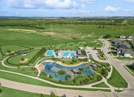 $350,000 | 6909 Lilac Drive, Venus, TX 76084