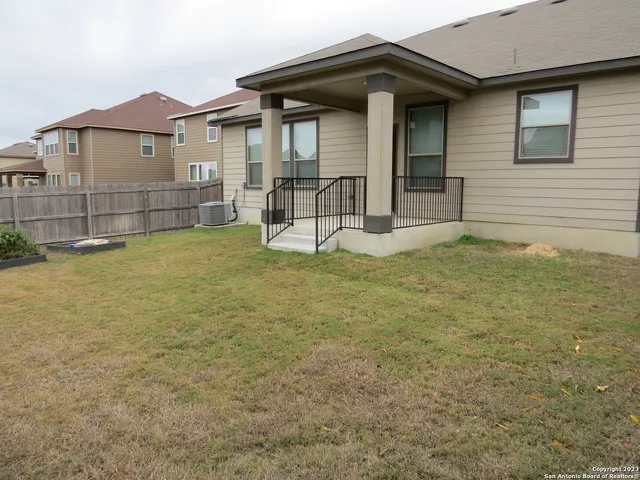 $2,200 | 424 Landmark Gate, Cibolo, TX 78108