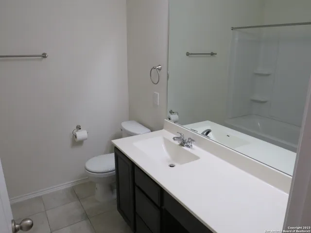 $2,200 | 424 Landmark Gate, Cibolo, TX 78108