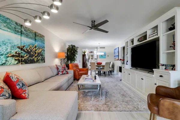 $2,300 | 1 Garden Street, Unit 207, Tequesta, FL 33469