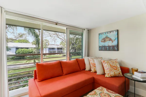 $2,300 | 1 Garden Street, Unit 207, Tequesta, FL 33469