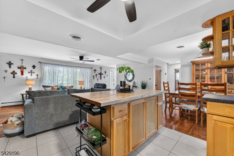 886 Old Chester Road Far Hills, NJ 07931 - Photo 10 of 32