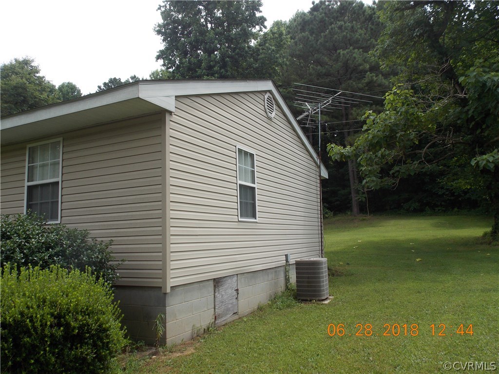 3380 Masons Mill Road Alberta, VA 23821 - Photo 4 of 18