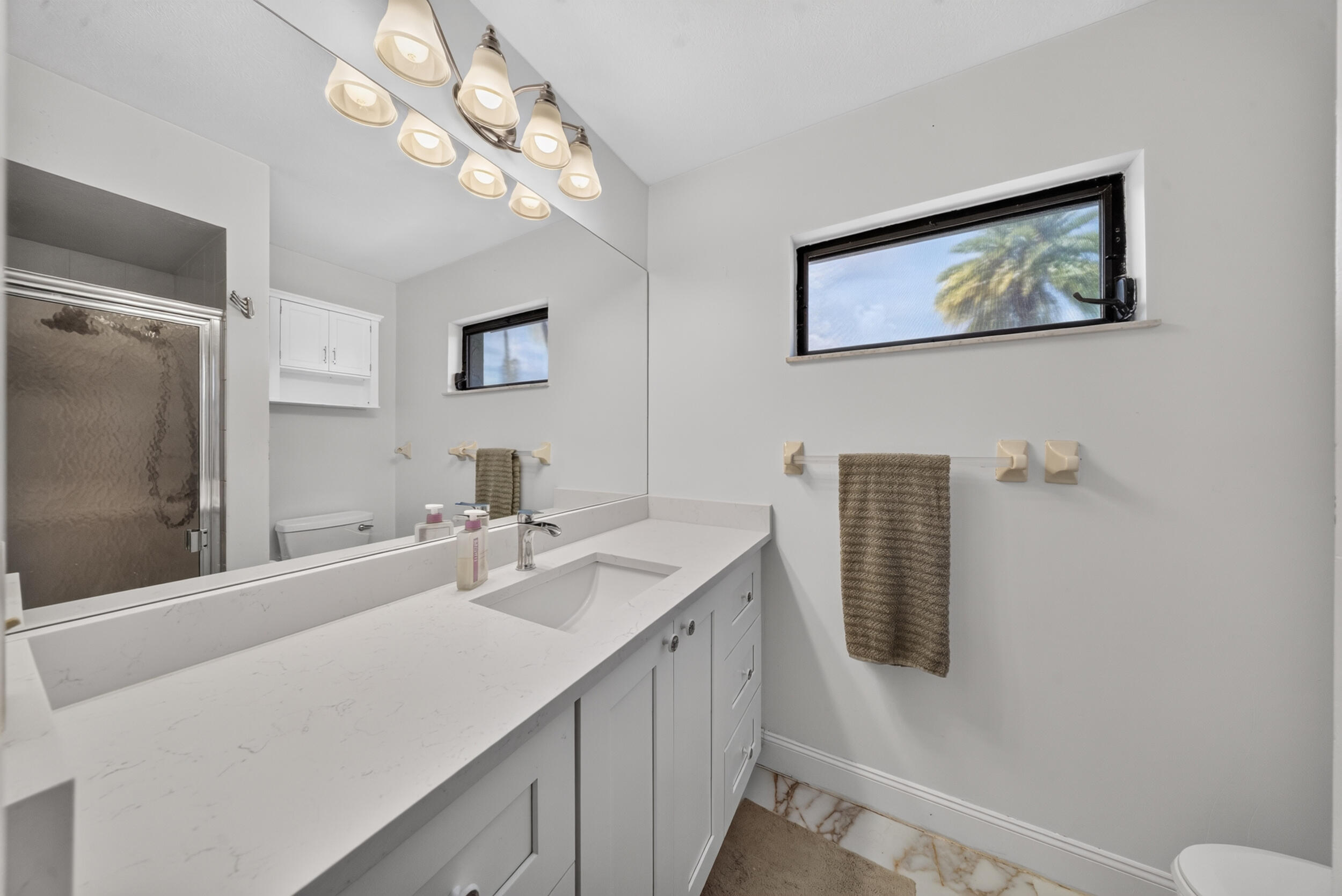 2092 Southeast Pyramid Road Port St. Lucie, FL 34952 - Photo 32 of 56 33_dsc04513