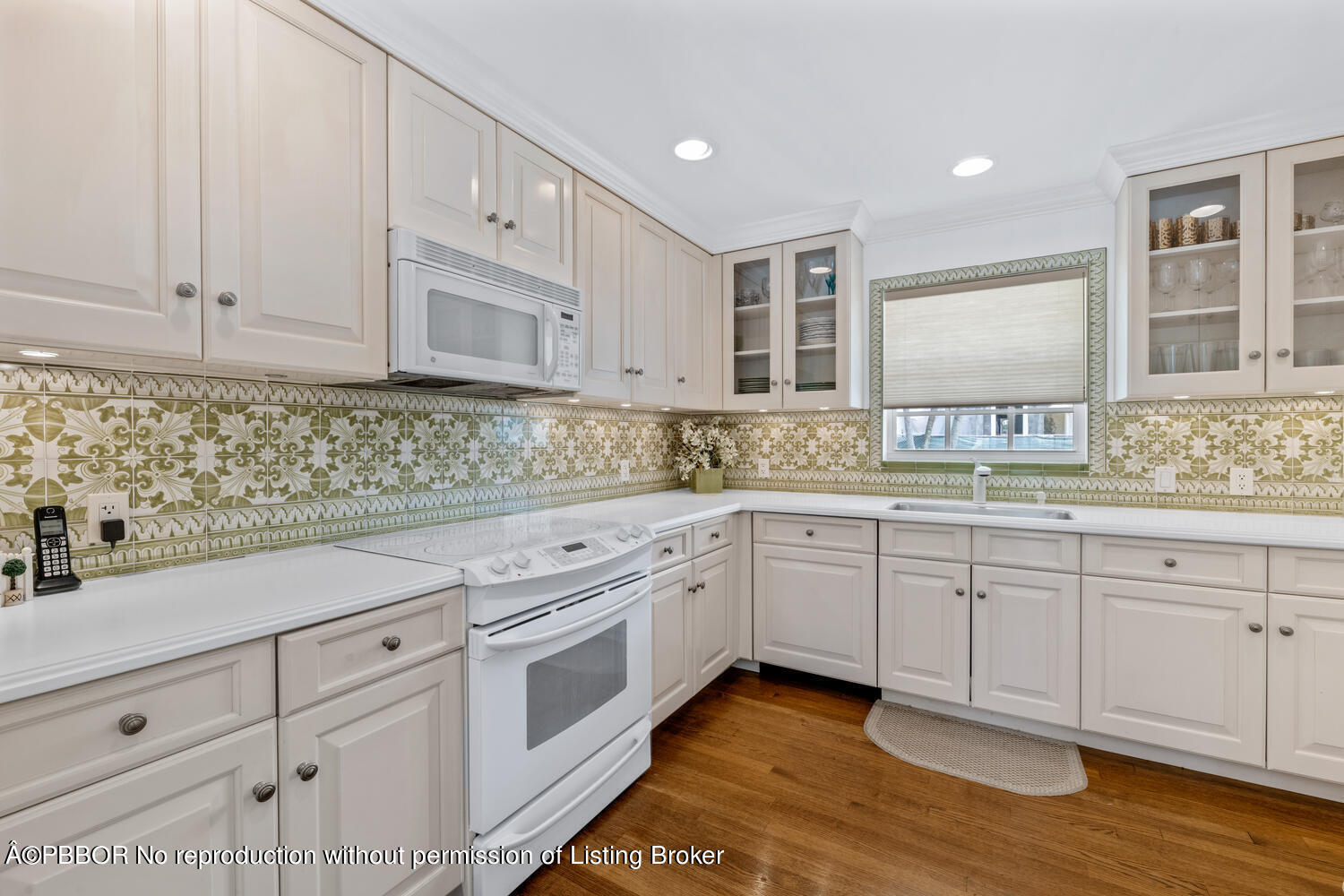 119 Seagate Road Palm Beach, FL 33480 - Photo 9 of 15 119 Seagate Rd Palm Beach FL-large-019-0