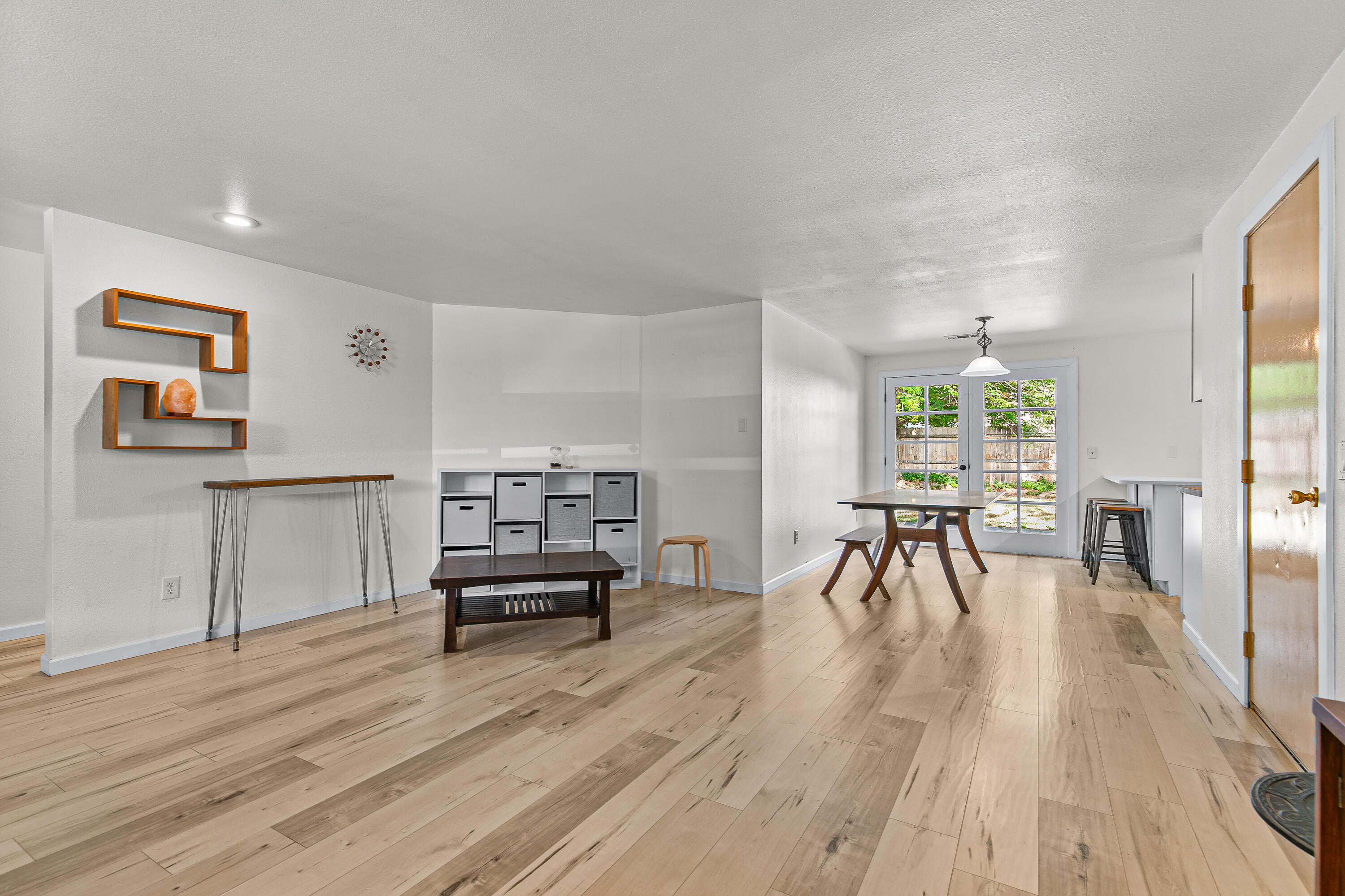 510 Bell Road Talent, OR 97540 - Photo 5 of 26 510 Bell Road, Talent, OR 97540