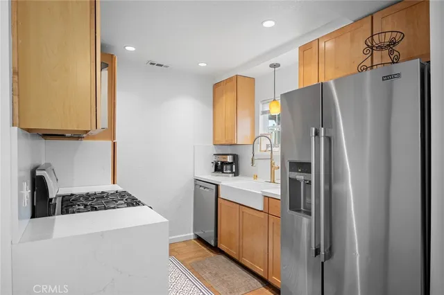 $750,000 | 6838 Haywood Street, Tujunga, CA 91042