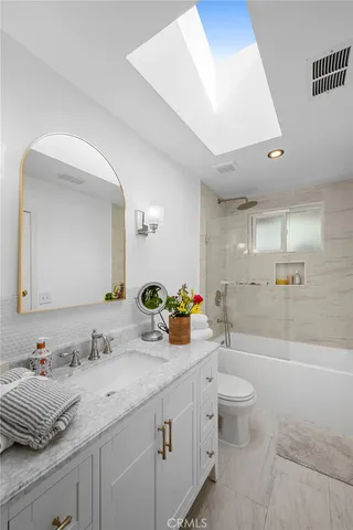 $750,000 | 6838 Haywood Street, Tujunga, CA 91042