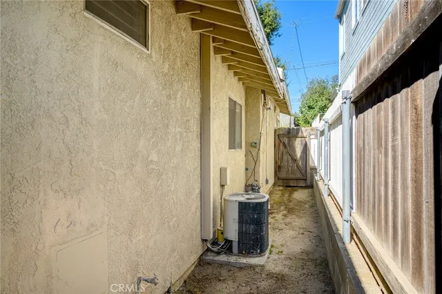 $750,000 | 6838 Haywood Street, Tujunga, CA 91042