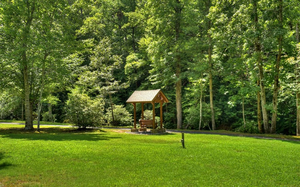 137 Whispering Ridge Court Ellijay, GA 30540 - Photo 12 of 36 Gallery Image 12