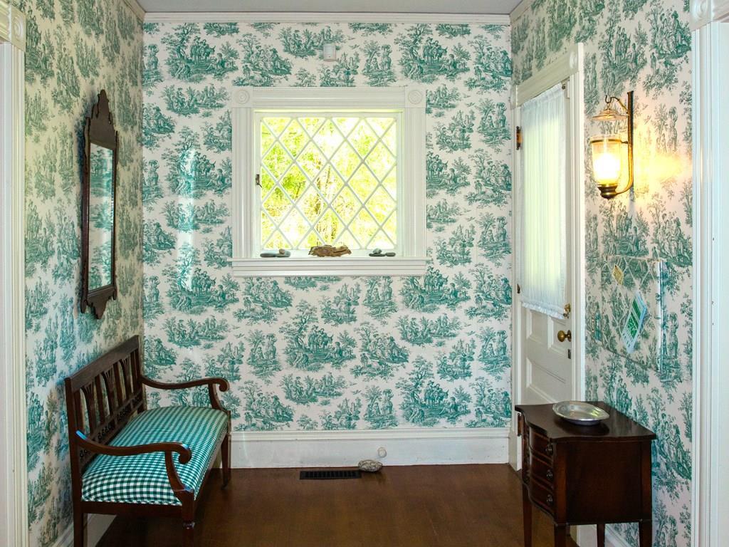 26 Manchester Road Northeast Harbor, ME 04662 - Photo 5 of 35 Entry Hall