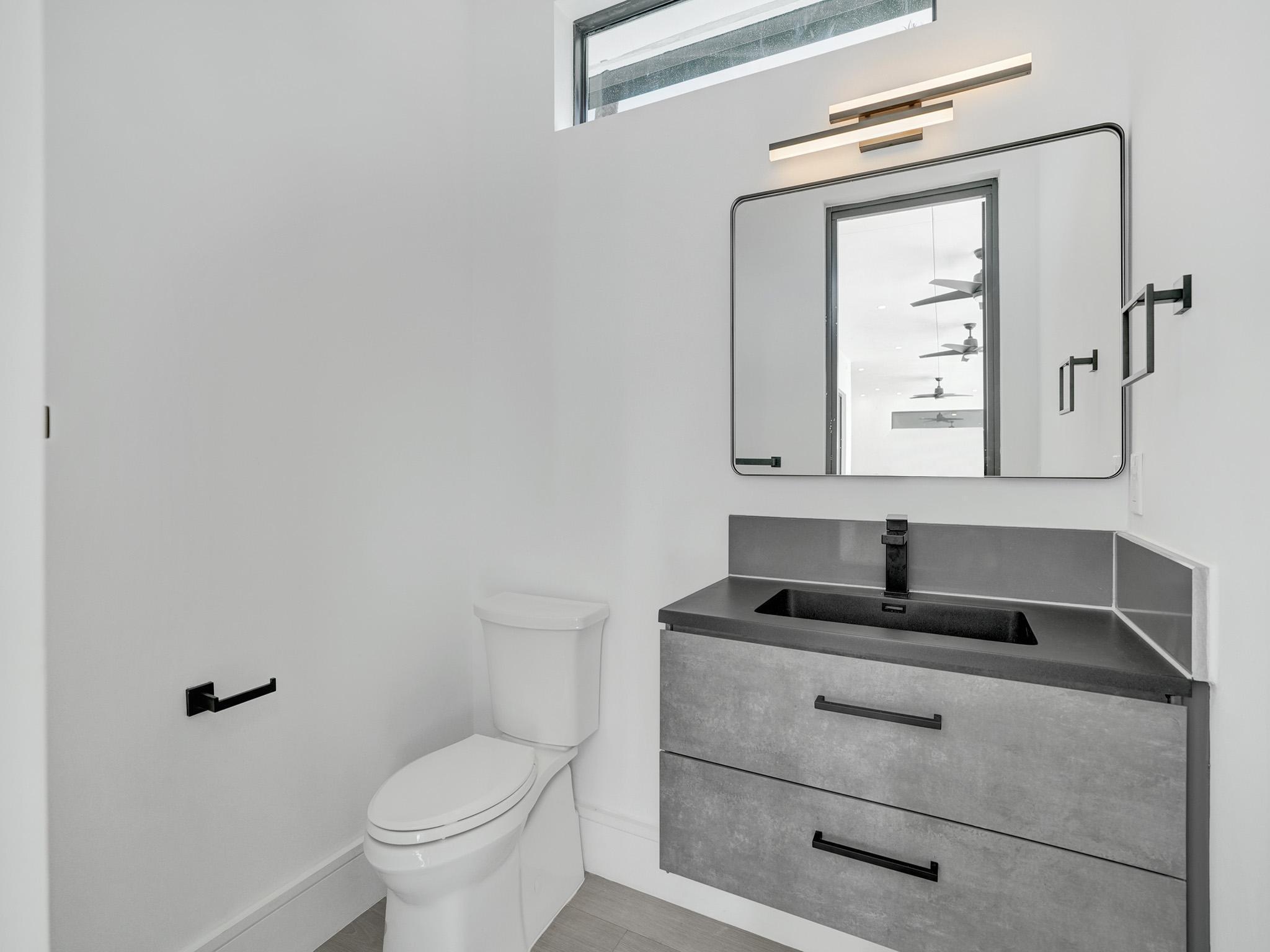 902 Roberts Road Delray Beach, FL 33483 - Photo 78 of 113 DSC08071