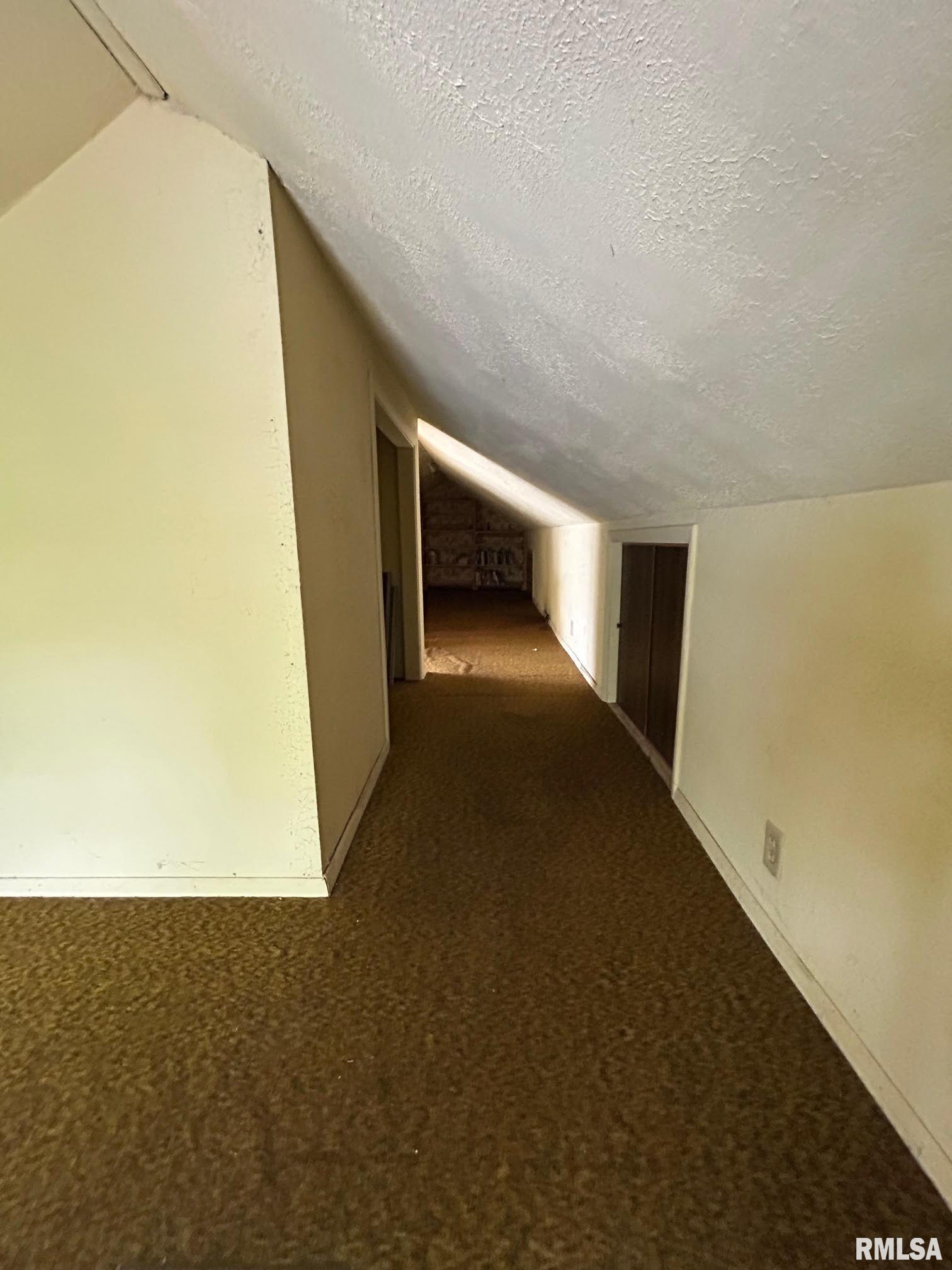 1020 North Walnut Street Springfield, IL 62702 - Photo 7 of 12