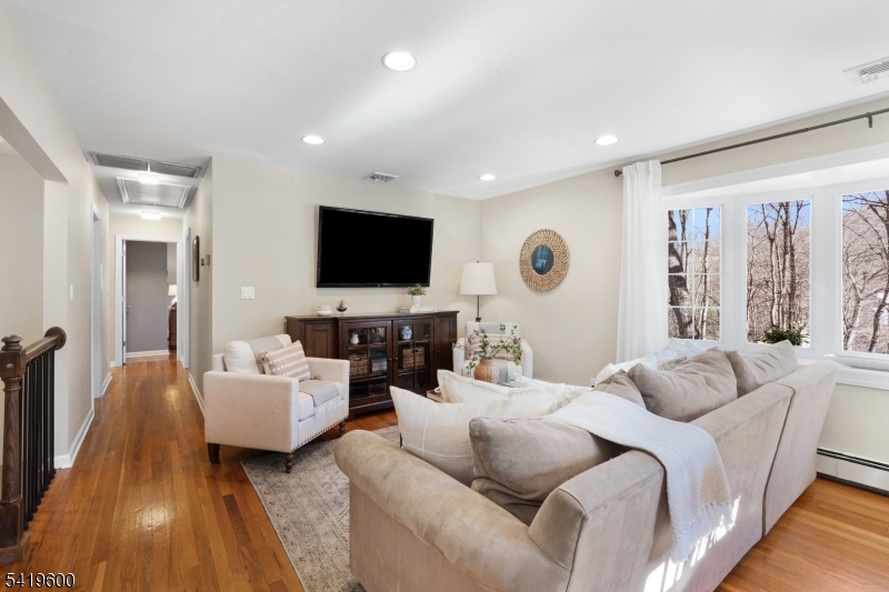 10 Ironia Road Mendham, NJ 07945 - Photo 19 of 32