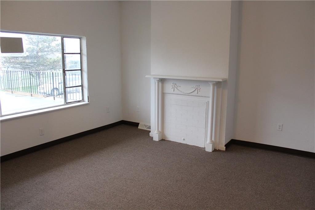 206 Park Road Ambridge, PA 15003 - Photo 3 of 16 Gallery Image 3