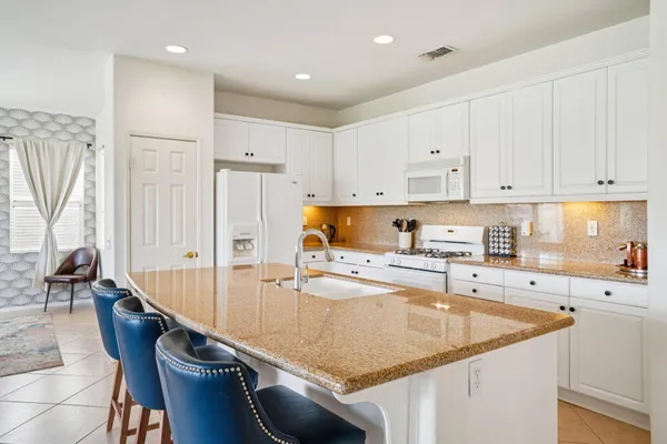 $579,000 | 82642 Redford Way, Indio, CA 92201