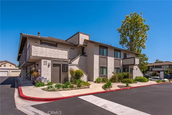 $465,000 | 151 Majestic Court, Unit 705, Moorpark, CA 93021