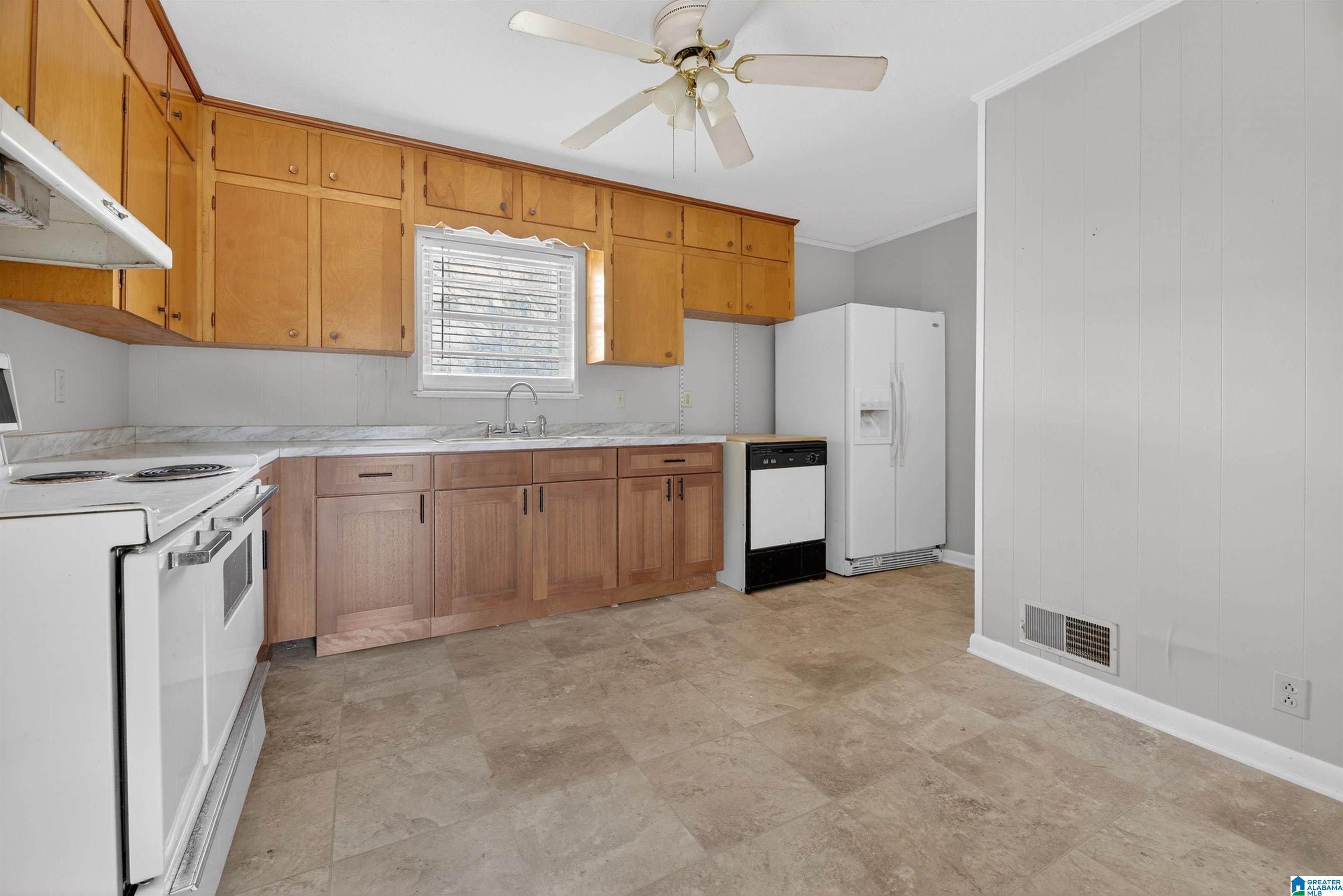 4104 Greenbrier Dear Road Anniston, AL 36207 - Photo 8 of 36