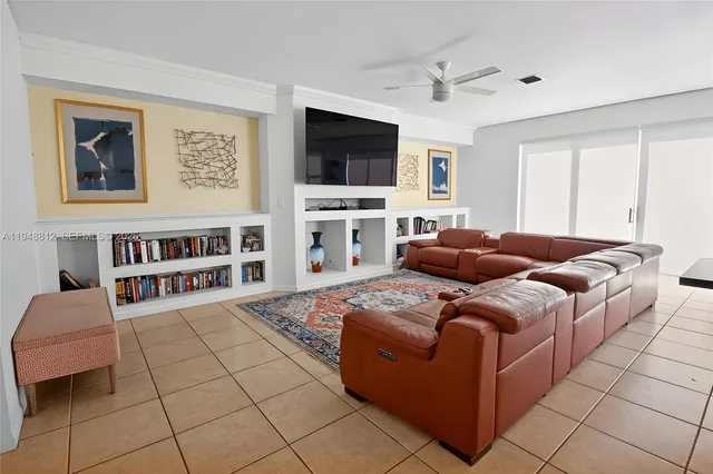 $699,000 | 15826 Northwest 11th Street, Pembroke Pines, FL 33028