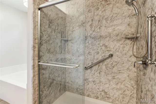 $425,000 | 2105 Telford Drive, St. Louis, MO 63125