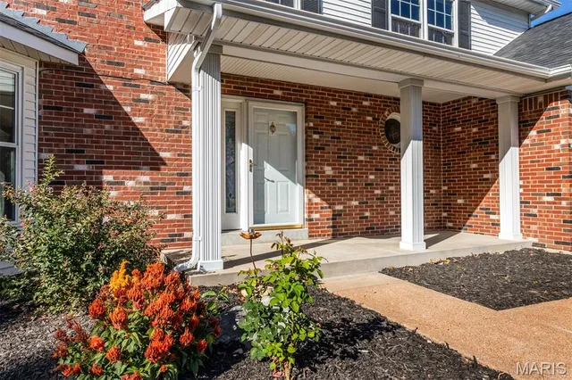 $425,000 | 2105 Telford Drive, St. Louis, MO 63125