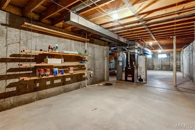 $425,000 | 2105 Telford Drive, St. Louis, MO 63125