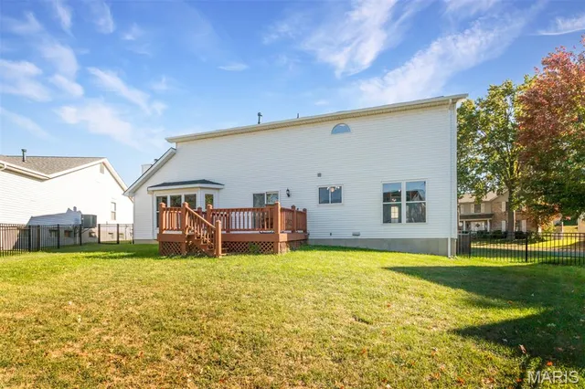 $425,000 | 2105 Telford Drive, St. Louis, MO 63125