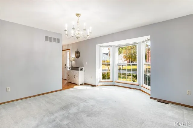 $425,000 | 2105 Telford Drive, St. Louis, MO 63125