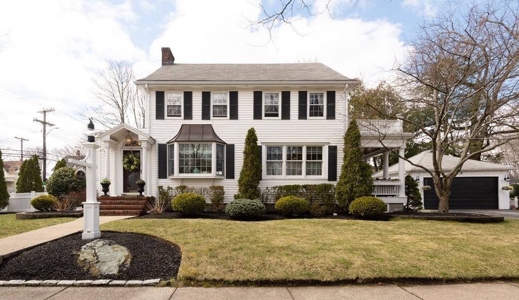 2 Ardsmoor Road Melrose, MA 02176 - Photo 4 of 42 Gallery Image 4