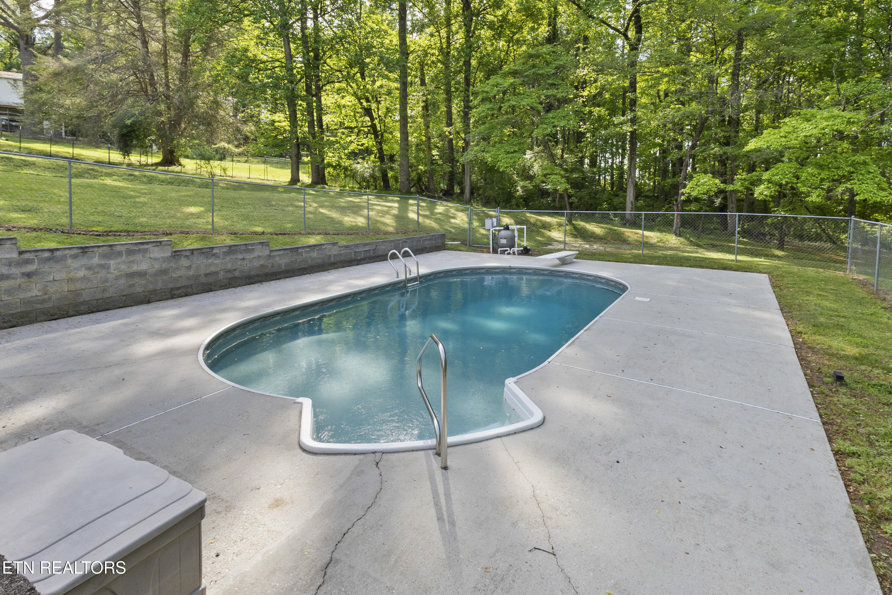 155 Chestnut Hill Road Harriman, TN 37748 - Photo 34 of 38 IMG_0986