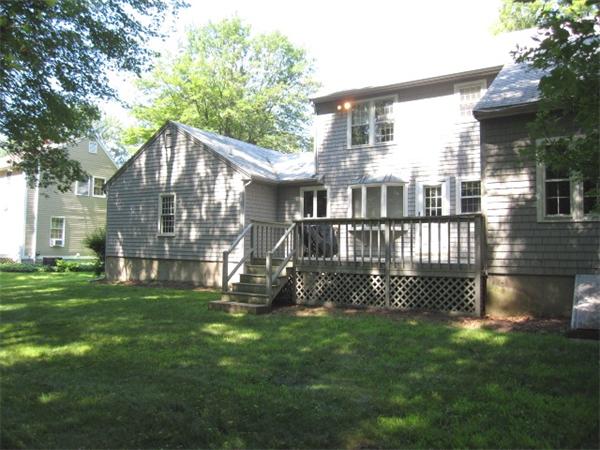 73 Berkeley Road North Andover, MA 01845 - Photo 18 of 19 Gallery Image 18