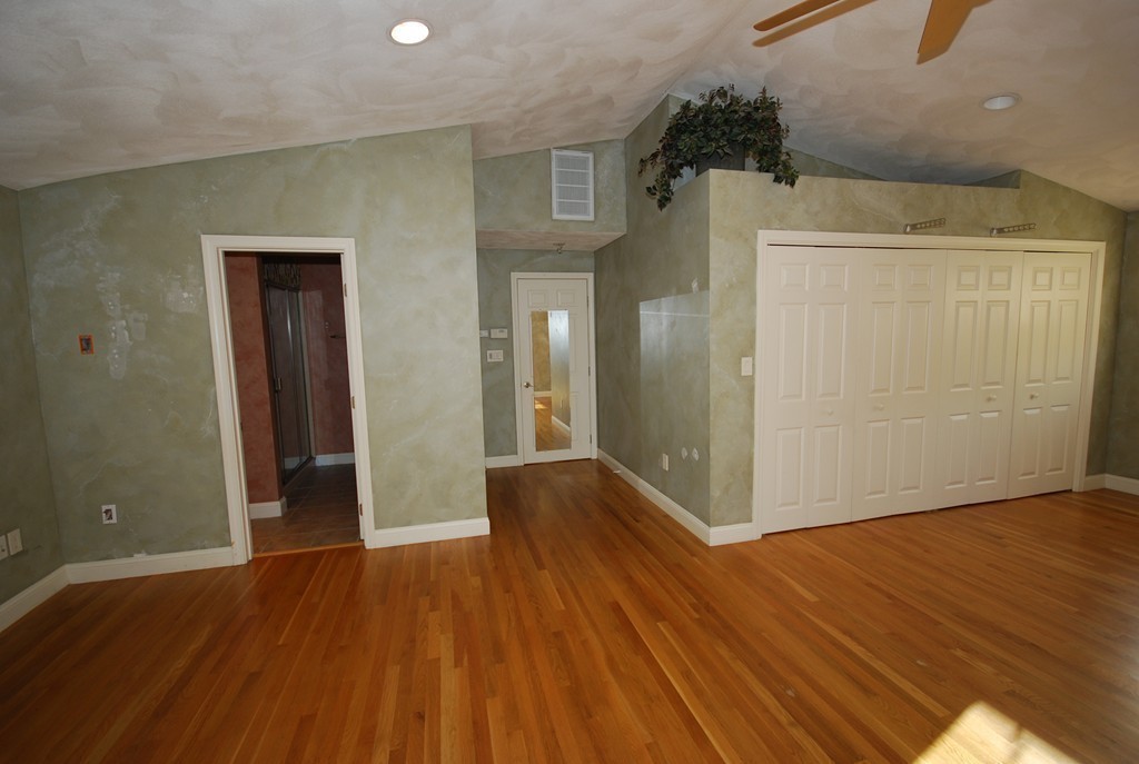 23 Francine Road Framingham, MA 01701 - Photo 17 of 30 Gallery Image 17