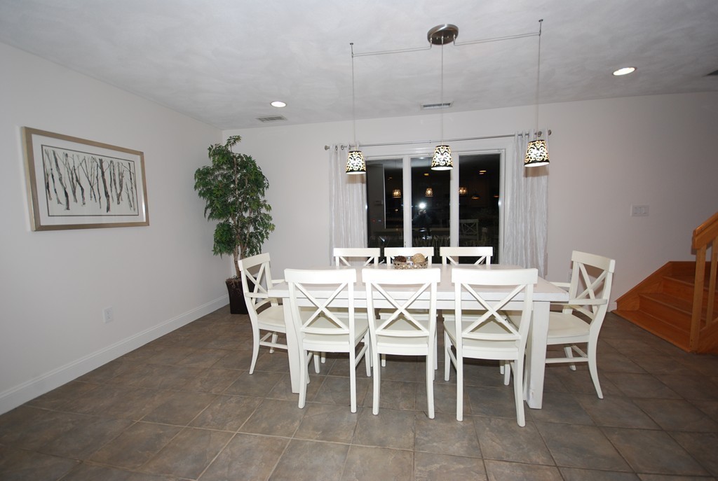 23 Francine Road Framingham, MA 01701 - Photo 7 of 30 Gallery Image 7
