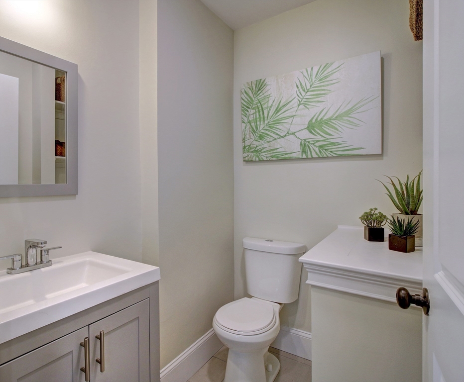 287 Walnut Avenue Boston, MA 02119 - Photo 14 of 31