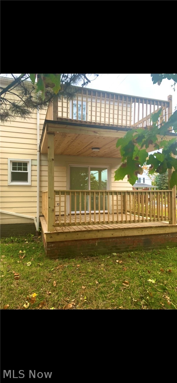 2319 Noble Road Cleveland Heights, OH 44121 - Photo 2 of 17 Gallery Image 2