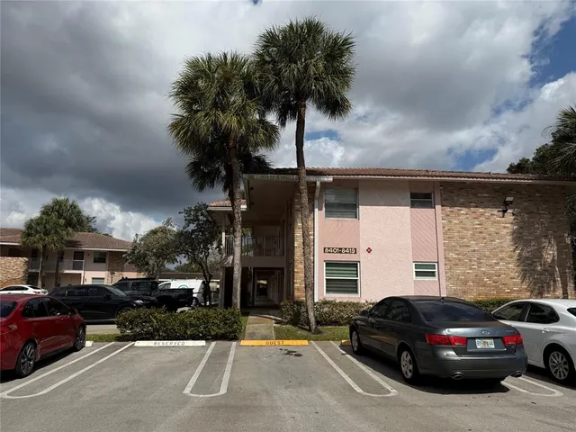 $274,999 | 8401 Royal Palm Boulevard, Unit 8401, Coral Springs, FL 33065