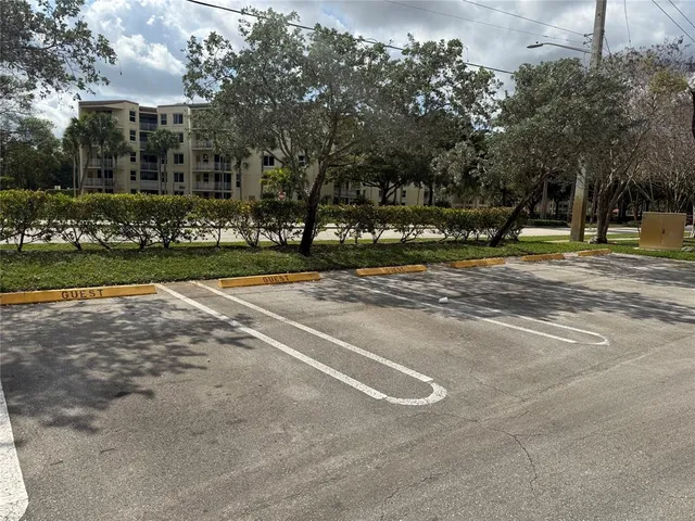 $274,999 | 8401 Royal Palm Boulevard, Unit 8401, Coral Springs, FL 33065