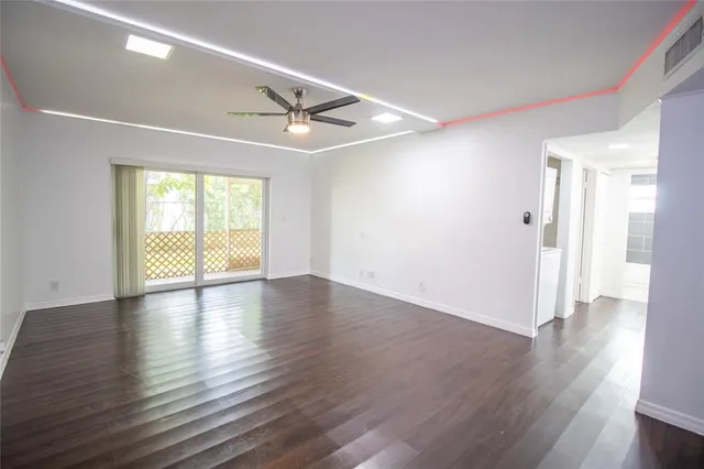 $274,999 | 8401 Royal Palm Boulevard, Unit 8401, Coral Springs, FL 33065