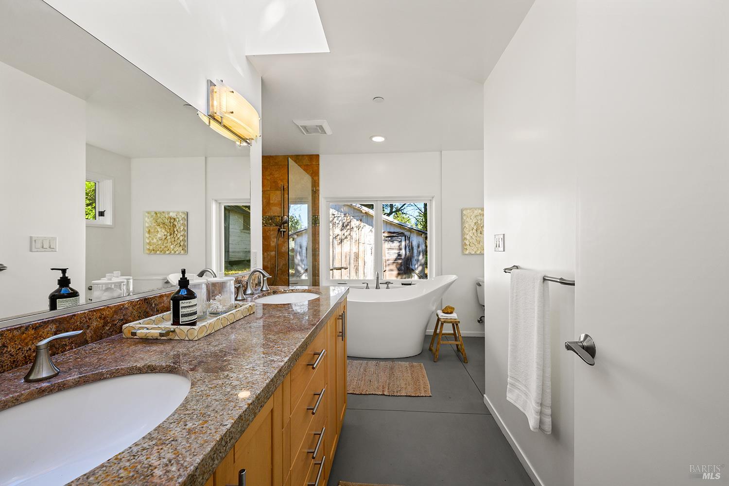 601 First Street Sebastopol, CA 95472 - Photo 34 of 51