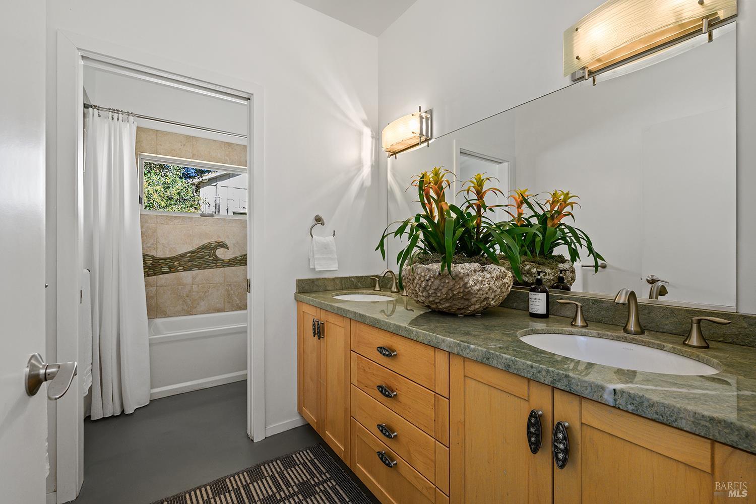 601 First Street Sebastopol, CA 95472 - Photo 38 of 51