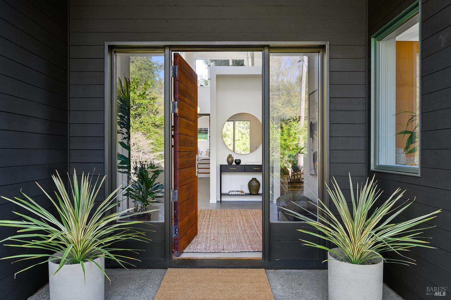 601 First Street Sebastopol, CA 95472 - Photo 5 of 51