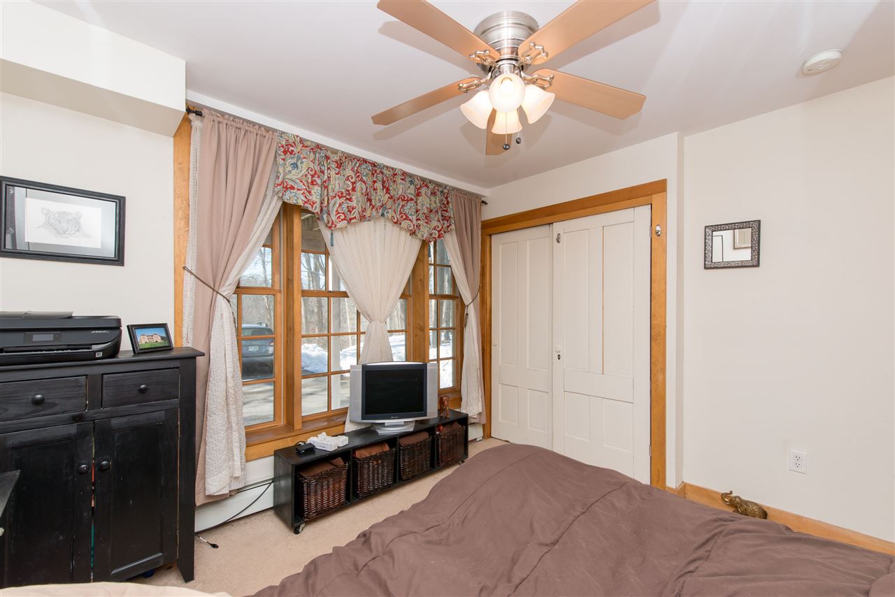 87 Charles Street, Unit 4 Rochester, NH 03867 - Photo 23 of 40