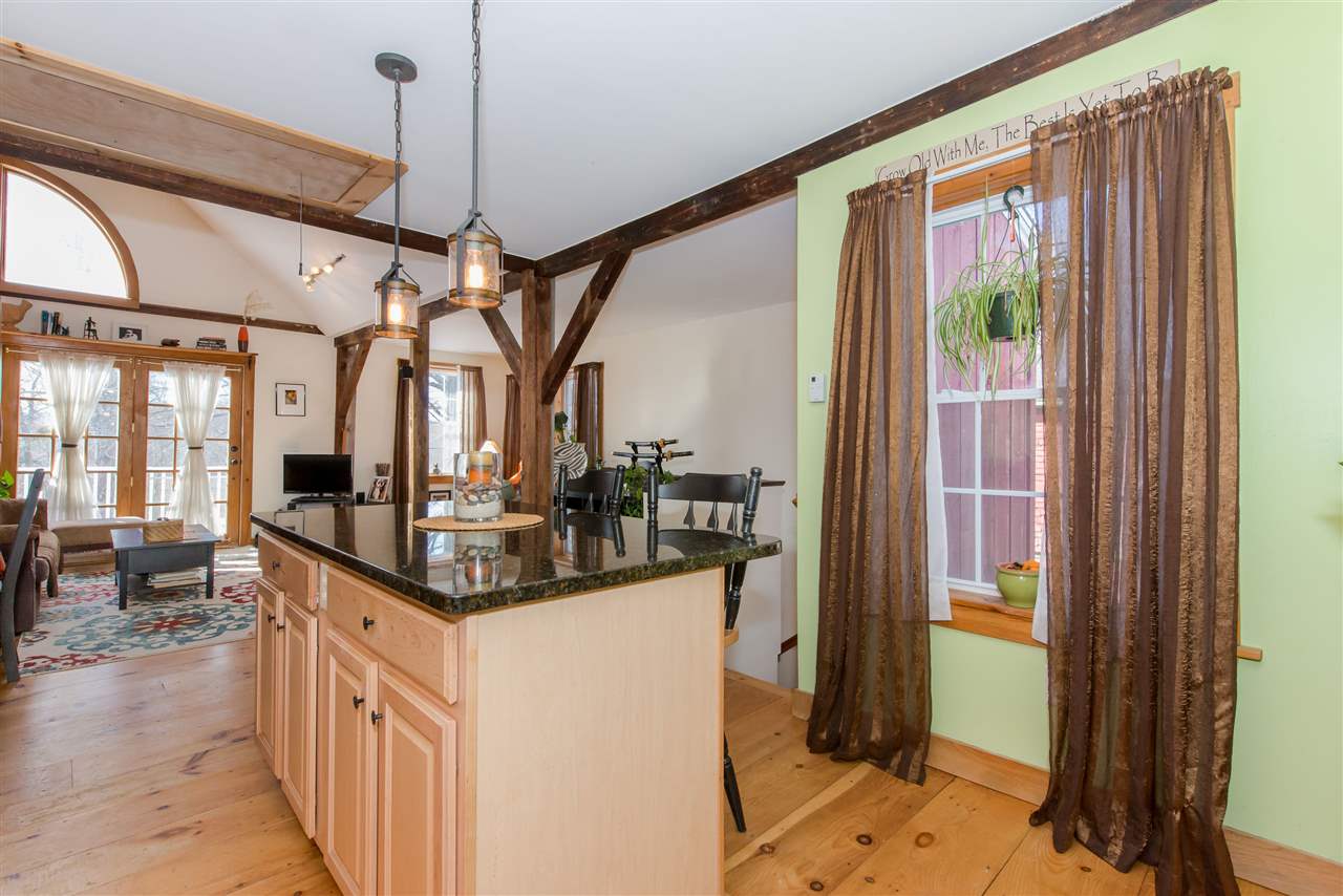 87 Charles Street, Unit 4 Rochester, NH 03867 - Photo 5 of 40