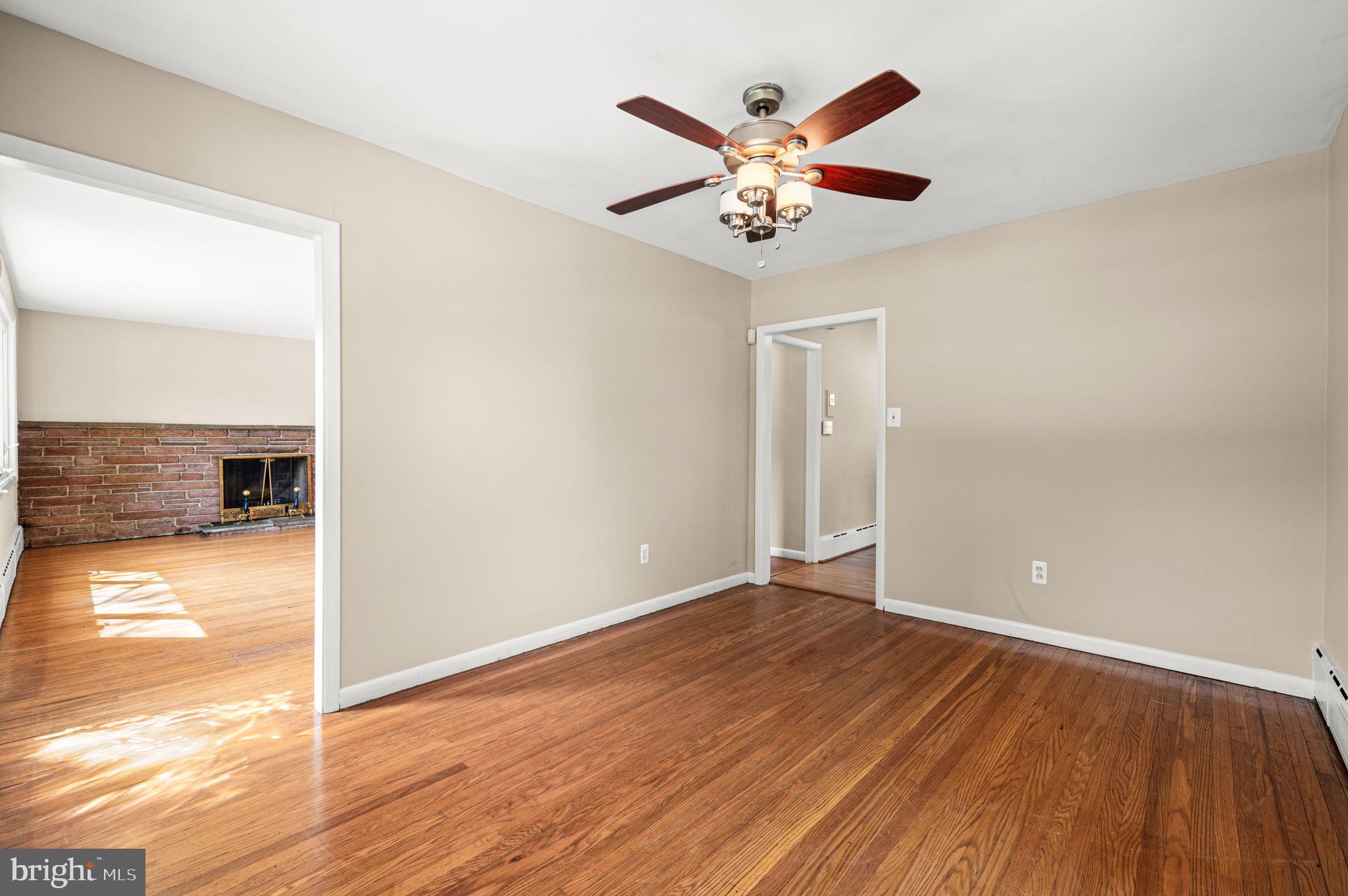 640 South Eagle Road Havertown, PA 19083 - Photo 9 of 31 Dining Room