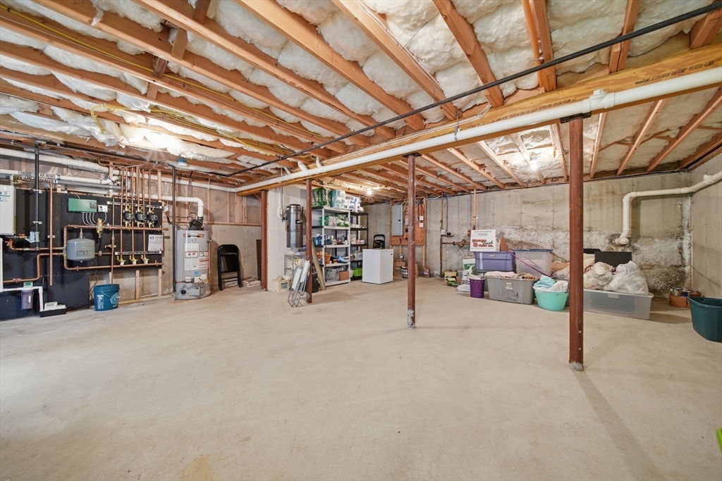 8 Pilgrim Street, Unit 9 North Reading, MA 01864 - Photo 31 of 42