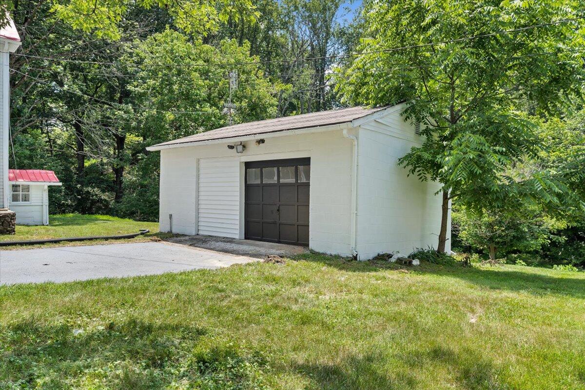 3169 Bandy Road Roanoke, VA 24014 - Photo 54 of 58 73-MIB03972